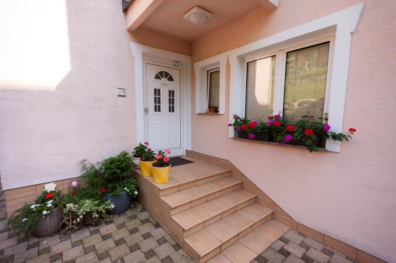 Apartmani Strsoglavec Krapinske Toplice Luaran gambar