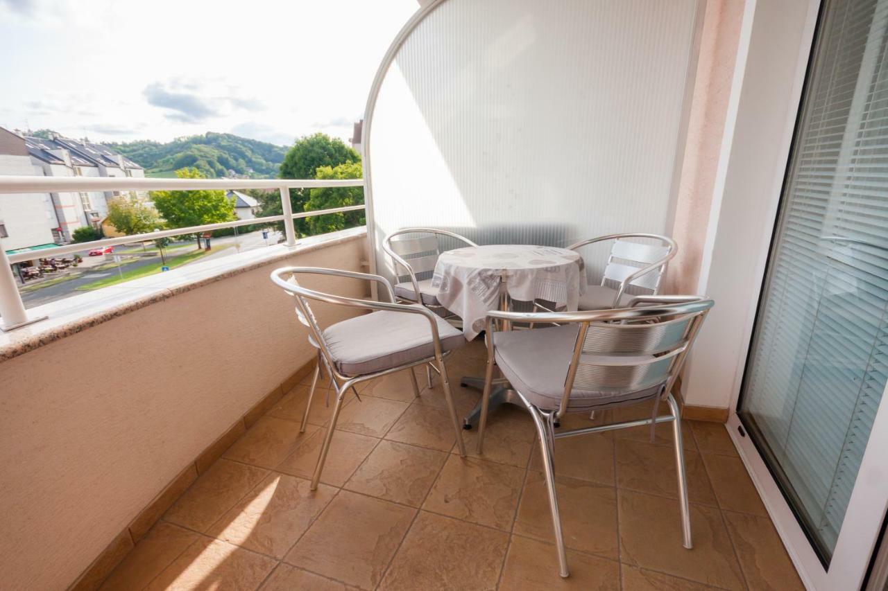 Apartmani Strsoglavec Krapinske Toplice Luaran gambar